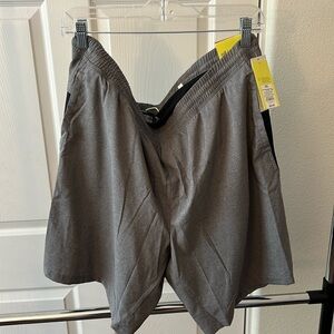 All in Motion brand new 9” Run Shorts XXL